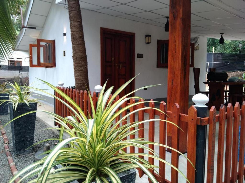 Lovers Green Villa Matara Bagian luar foto